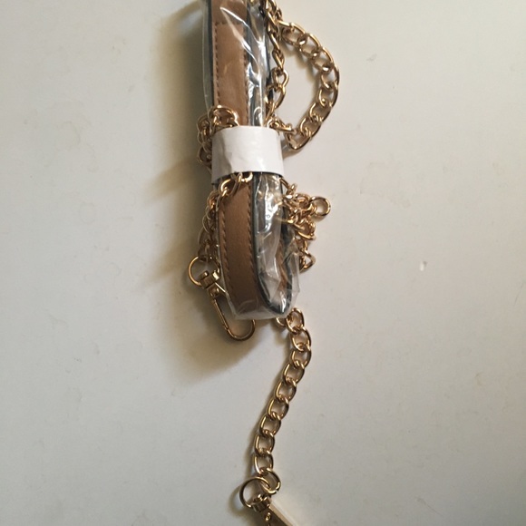 AKSANA Floral Embroidery Handbag - Picture 5 of 5